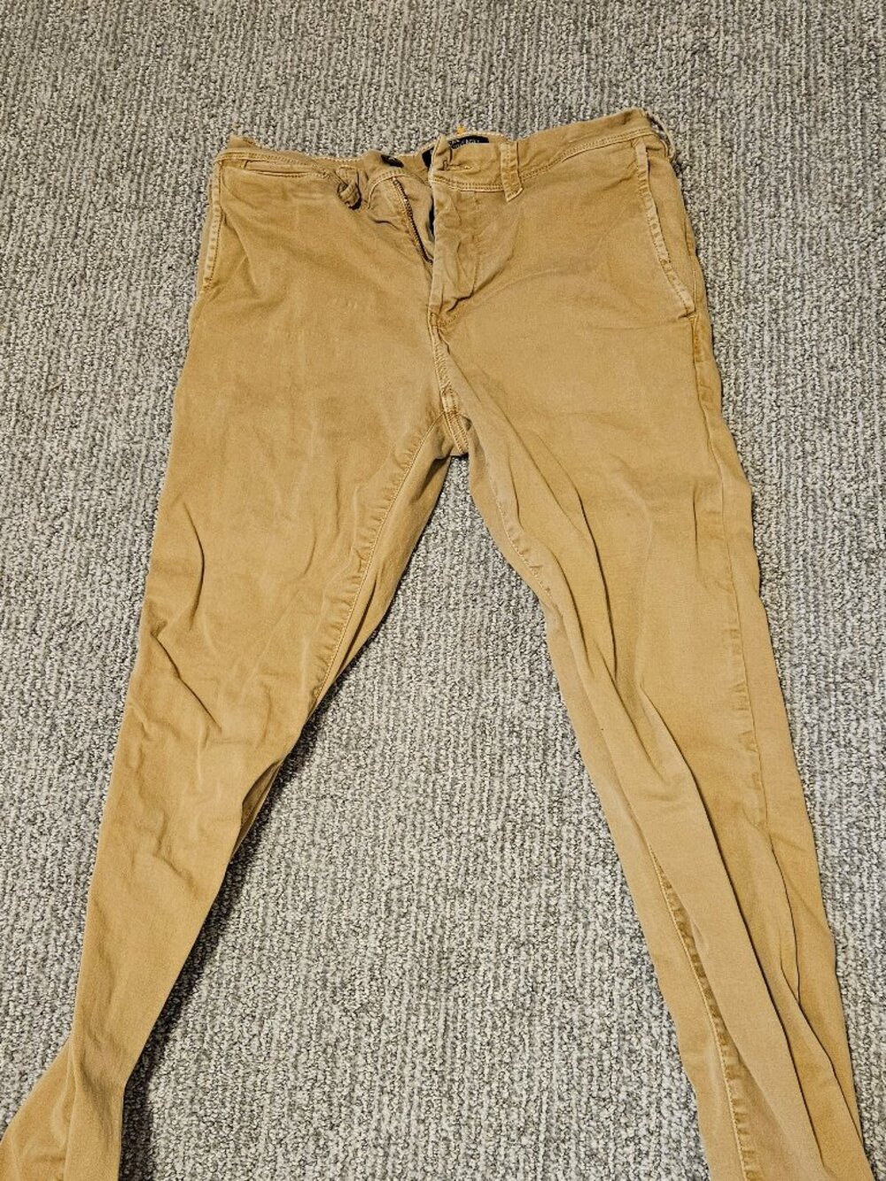 Khaki pants 28x34 size